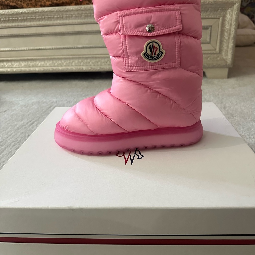 Moncler Bubblegum Pink Puffer Boots - Picture 2 of 6